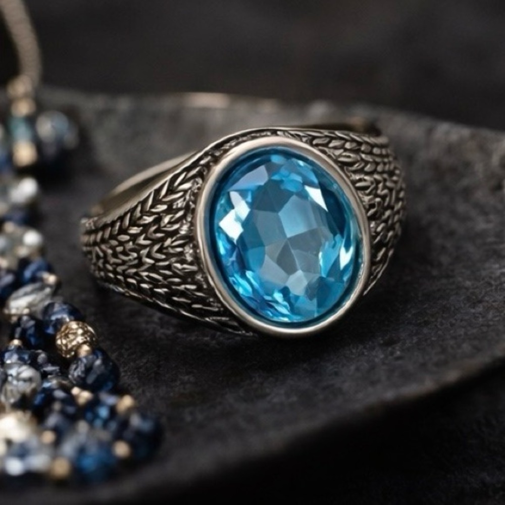 💙Striking Blue Gem 💎 Textured Silver Tone Ring 💙 Unisex - Picture 3 of 6